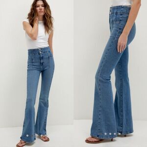 NEW Free People We The Free Jayde Flare Stretch Jean in Sunburst Blue